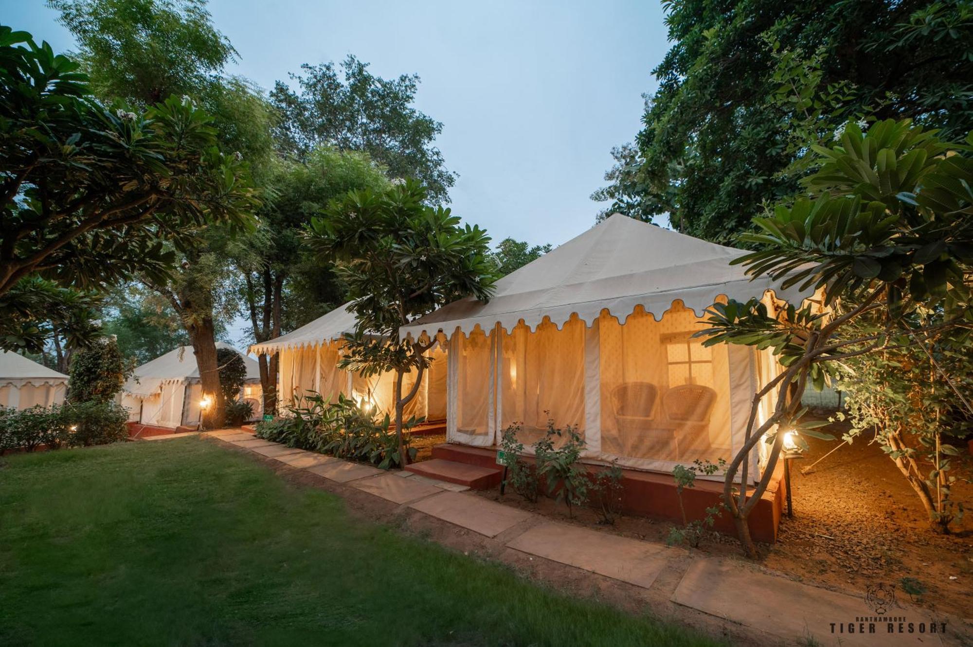 Ranthambore Tiger Resort Савай Мадхопур Екстериор снимка